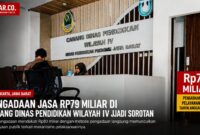 Sorotan publik tertuju pada paket pengadaan jasa pelayanan umum senilai Rp79 miliar di lingkungan Cabang Dinas Pendidikan Wilayah IV Provinsi Jawa Barat. Nilai anggaran yang besar dengan metode pengadaan langsung memunculkan pertanyaan terkait mekanisme dan transparansi pelaksanaannya.