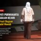 Mantan Bupati Purwakarta berinisial ARM menjalani pemeriksaan di Kejaksaan Negeri Purwakarta terkait dugaan gratifikasi mobil mewah. Pemeriksaan dilakukan setelah penyidik mendalami laporan masyarakat dan penyitaan kendaraan yang diduga berkaitan dengan perkara tersebut.