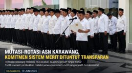 Bupati Karawang melantik dan mengambil sumpah jabatan terhadap 151 pejabat administrator, pejabat pengawas, kepala puskesmas, koordinator wilayah pendidikan, dan pejabat fungsional di Gedung Pemda II Karawang, Jumat (19/6/2026).