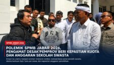 Pengamat mendesak Pemprov segera memberi kepastian soal kuota sekolah negeri, kerja sama sekolah swasta, dan anggaran pendidikan demi menjamin hak belajar seluruh siswa.