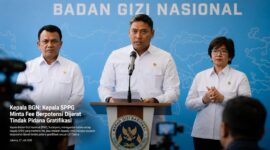 Kepala BGN menegaskan Kepala SPPG yang meminta fee kepada mitra atau yayasan berpotensi dijerat pidana gratifikasi. BGN memastikan akan menindak tegas setiap pelanggaran dalam Program MBG.