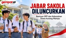 Program Jabar Sakola hadir untuk meringankan biaya pendidikan siswa kurang mampu di Jawa Barat.